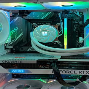 WHITE PC CORE I5-14600KF | 32GB-DDR5 | RTX-4060TI-8GB (W04)